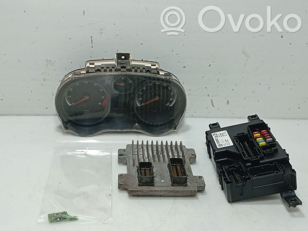 Opel Corsa D Sonstige Steuergeräte / Module 