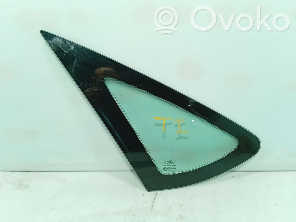 Ford Focus Rear side window 