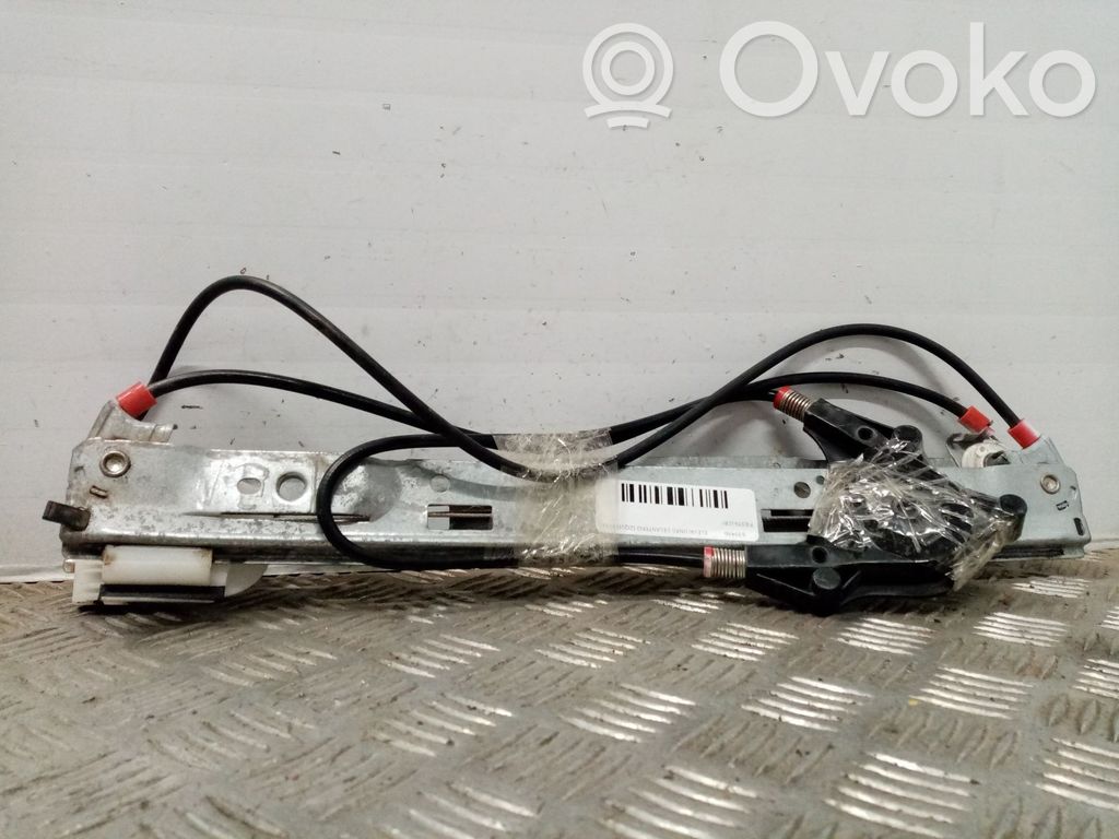 Ford Fiesta Manualny podnośnik szyby drzwi przednich 