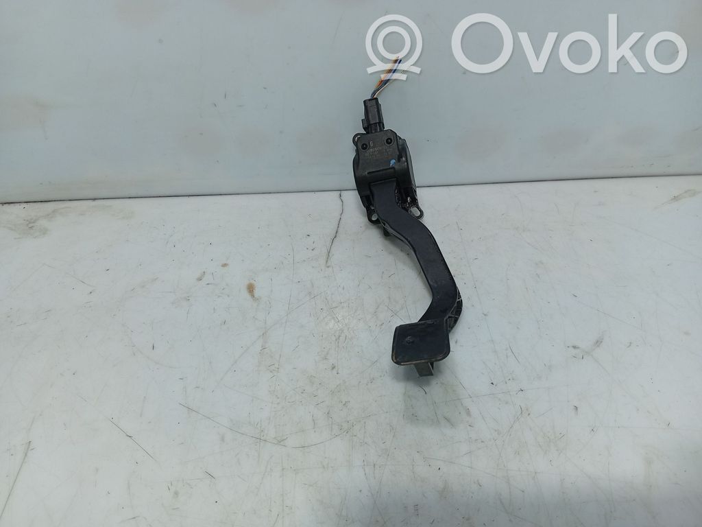 Peugeot 206 Accelerator throttle pedal 