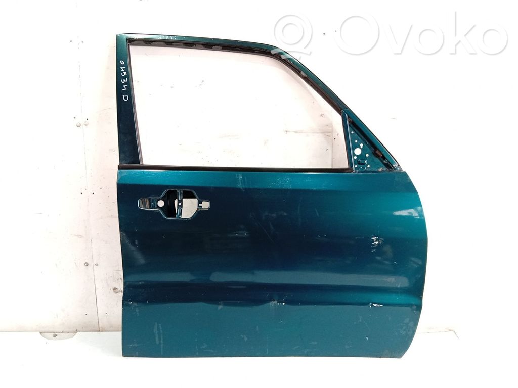 Mitsubishi Montero Puerta delantera 