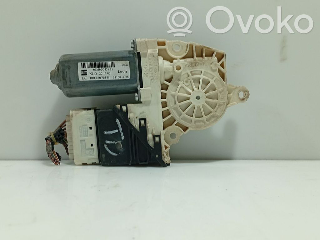 Seat Leon (1P) Motor macara geam ușă spate 
