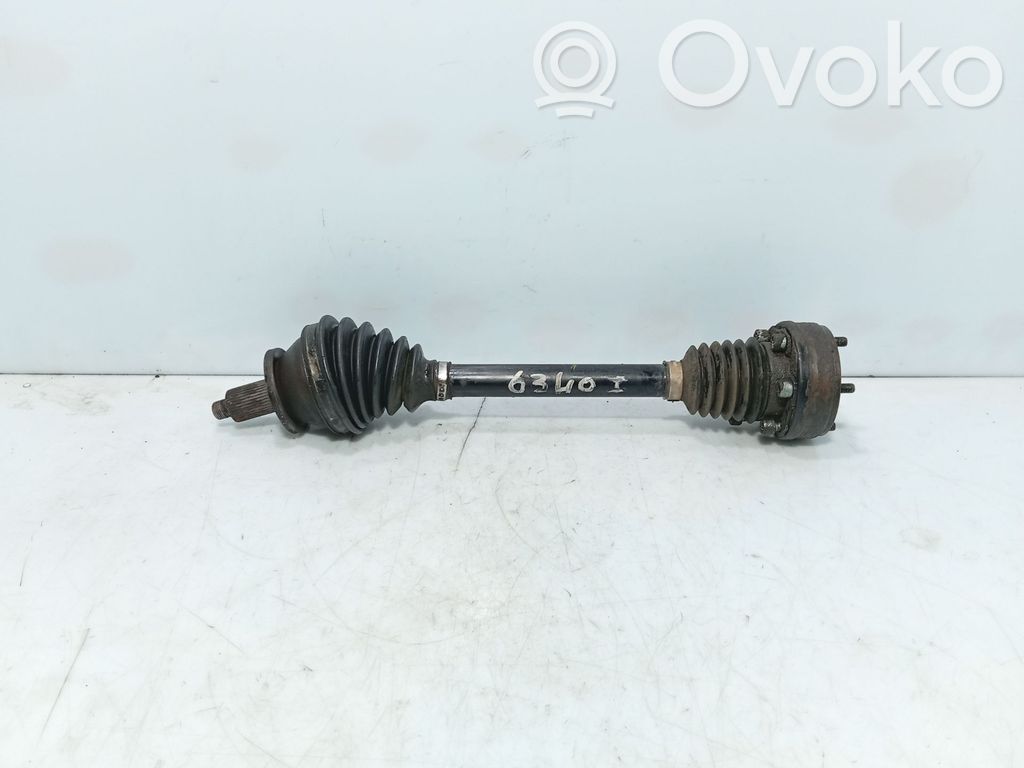 Volkswagen Polo Półoś przednia 