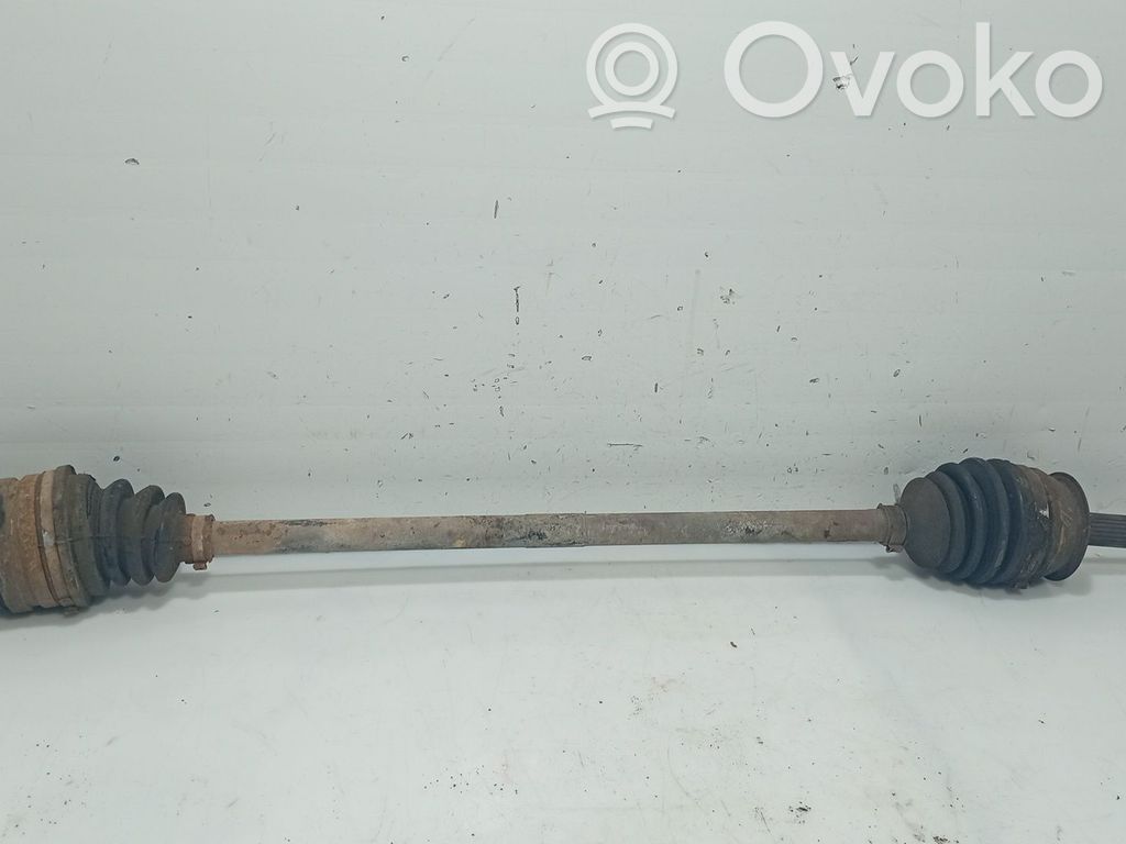 Opel Corsa B Półoś przednia 