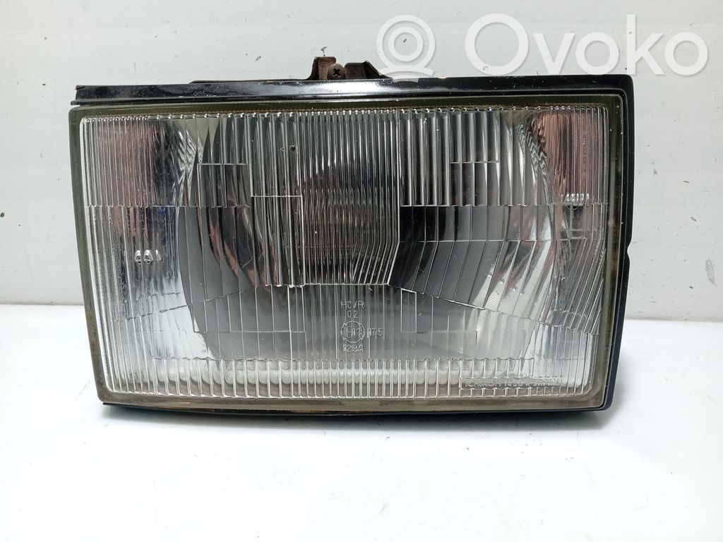 Opel Monterey Scheinwerfer 