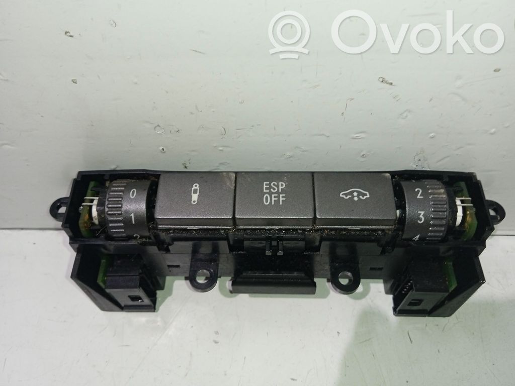 Multifunctional control switch/knob   3D0959676K