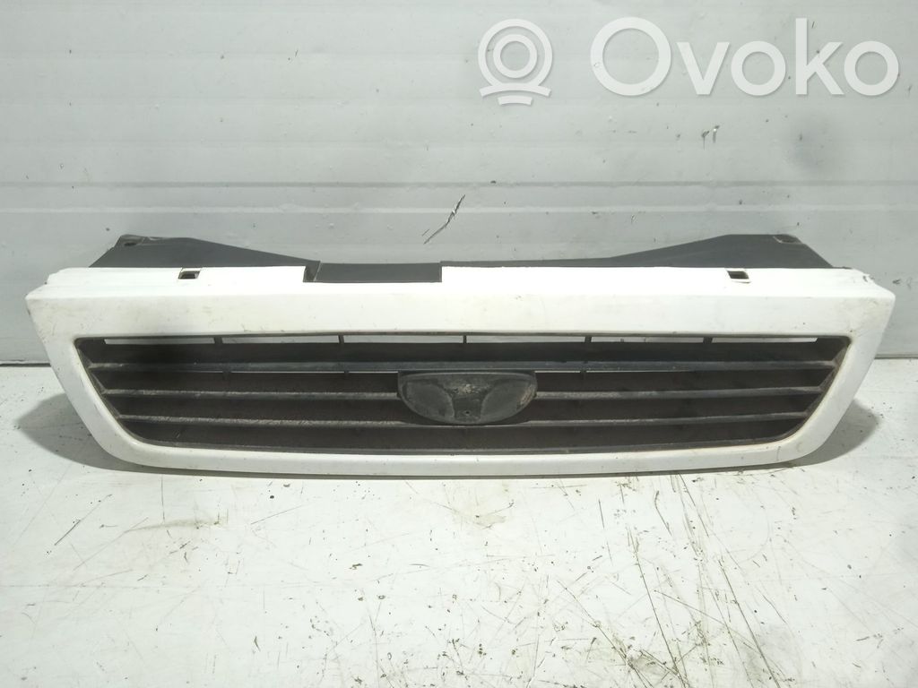 Daewoo Nexia Front grill 