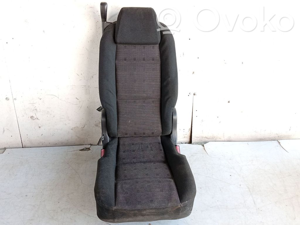 Peugeot 307 Etumatkustajan istuin 