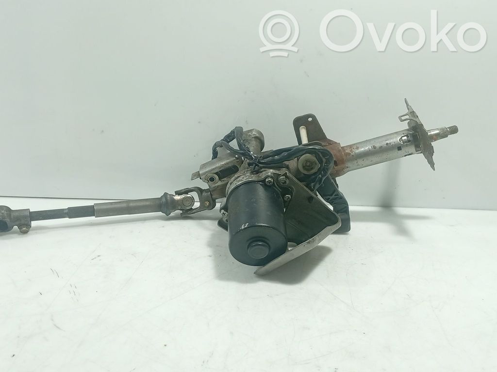 Toyota Yaris Ohjauspyörän akseli 