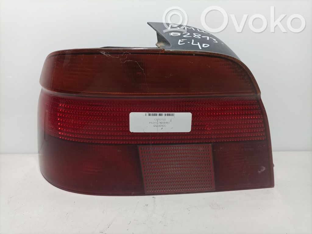 BMW 5 E39 Aizmugurējais lukturis virsbūvē 
