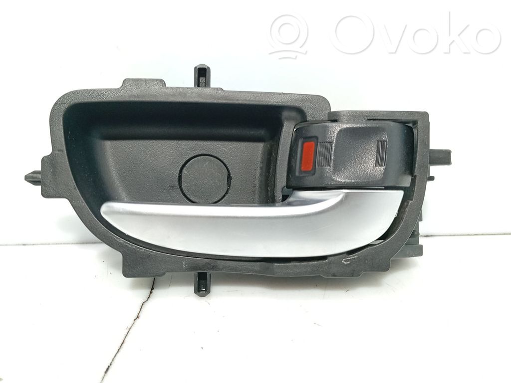Toyota Auris E180 Manecilla interna puerta trasera 