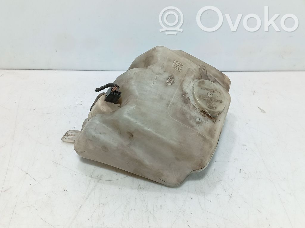 Opel Omega A Zbiornik płynu do spryskiwaczy szyby przedniej / czołowej 