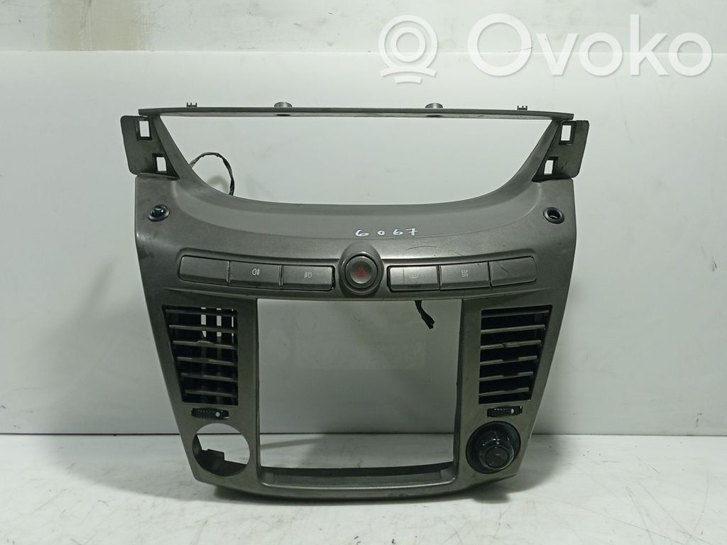 SsangYong Rodius Altra parte interiore 
