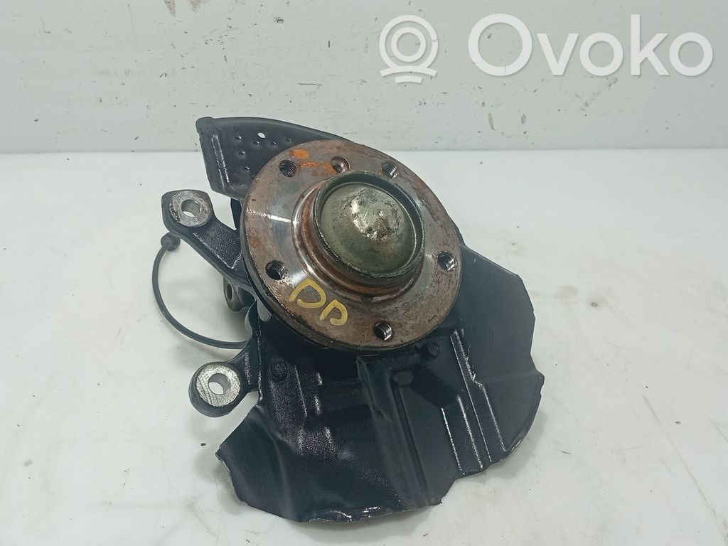 BMW 3 E46 Front wheel hub spindle knuckle 
