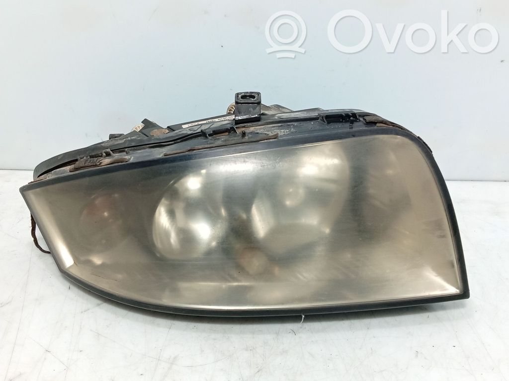 Audi A2 Headlight/headlamp 