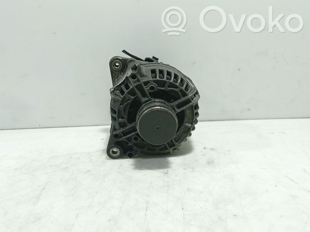 Audi A4 S4 B5 8D Generatorius 