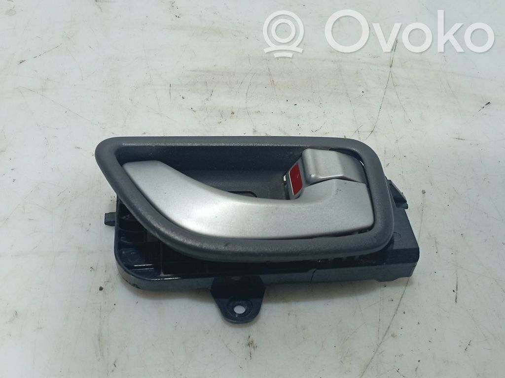 Hyundai Sonata Manecilla interna puerta delantera 