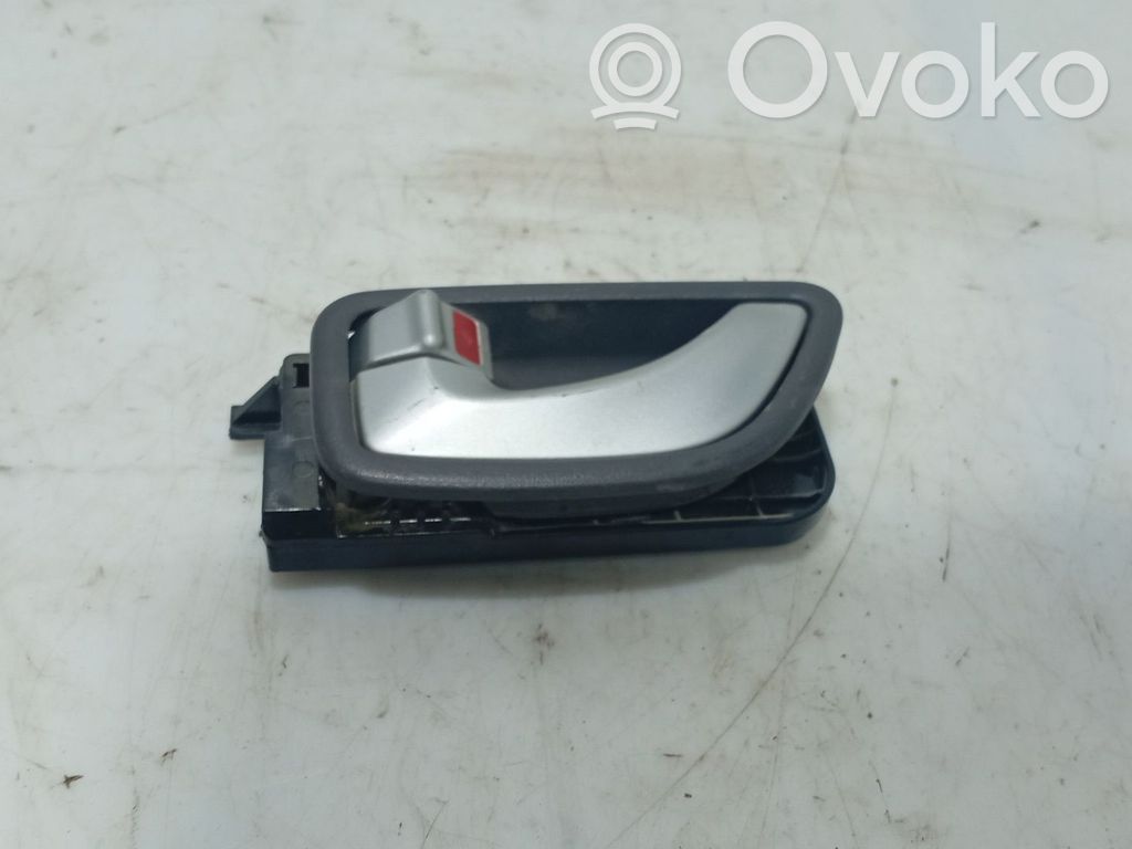 Hyundai Sonata Manecilla interna puerta trasera 