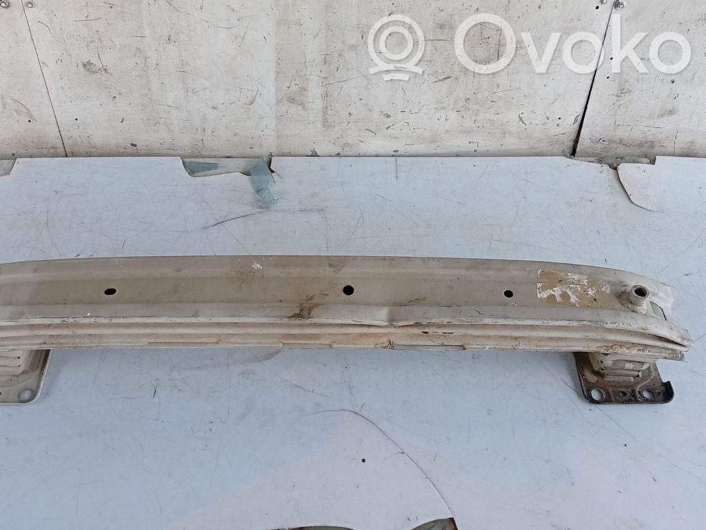 Citroen Nemo Priekšpusē bampera sija / balka 
