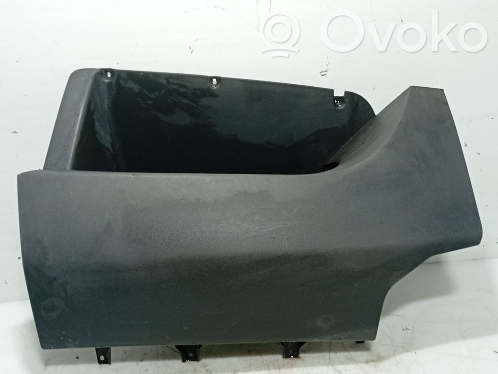 Handschuhfach   8226YE