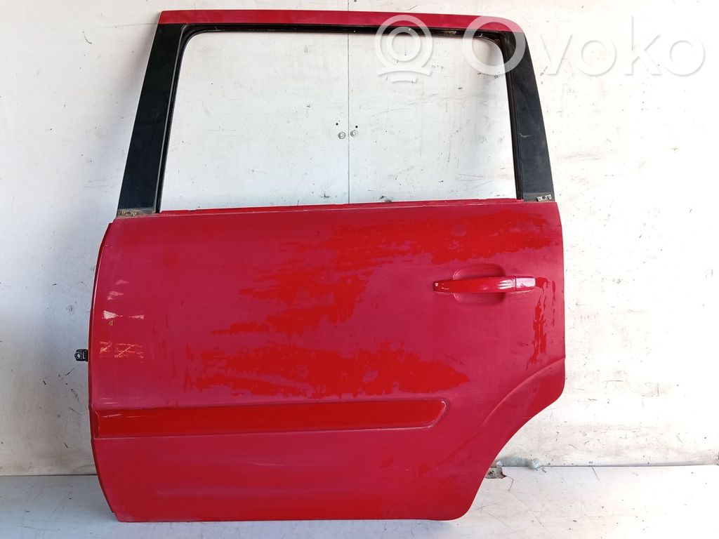 Opel Zafira B Puerta trasera 