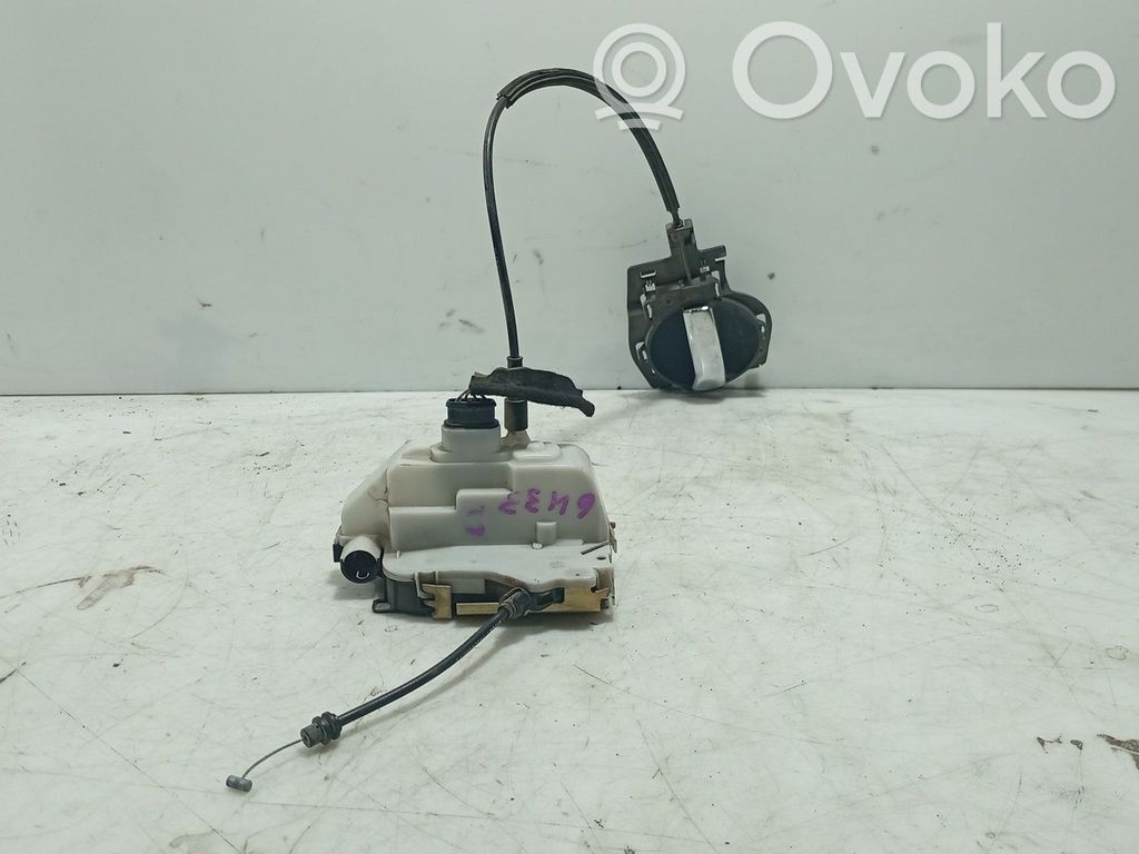 Citroen C3 Priekšpusē slēdzene 