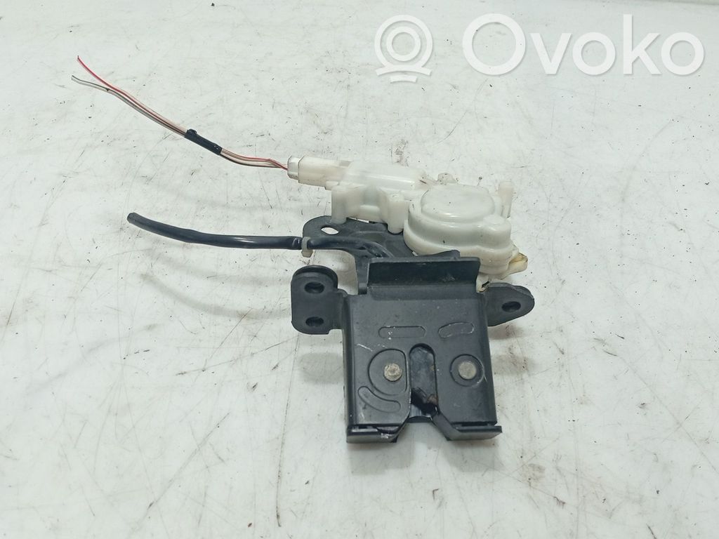 Mazda 3 I Tailgate lock latch 