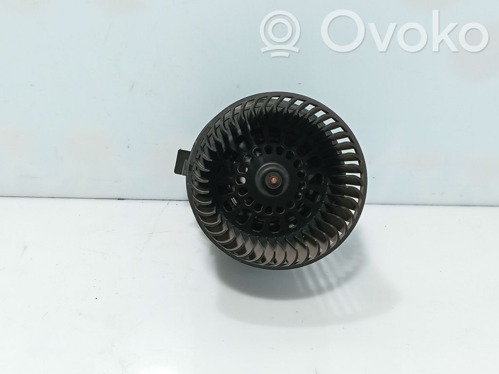 Peugeot 208 I Ventilator aerotermă 