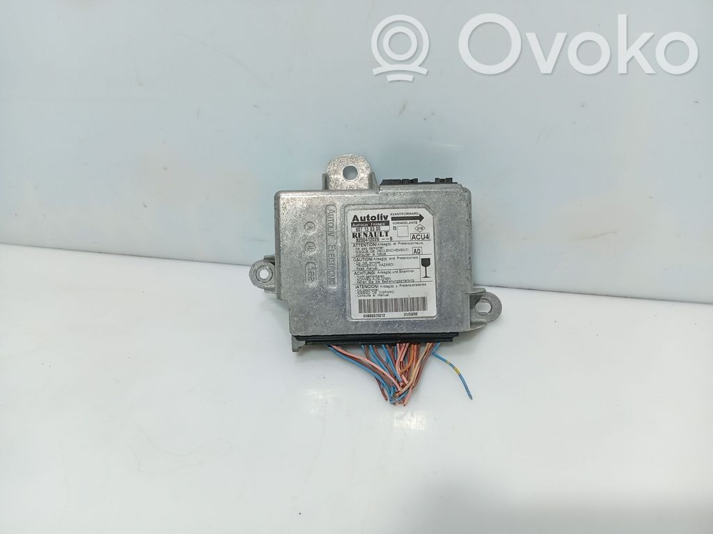 Renault Megane II Unidad de control/módulo del Airbag 