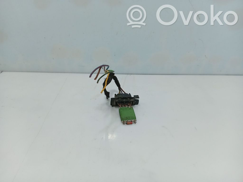 Opel Corsa D Motor aerotermă/rezistor ventilator 