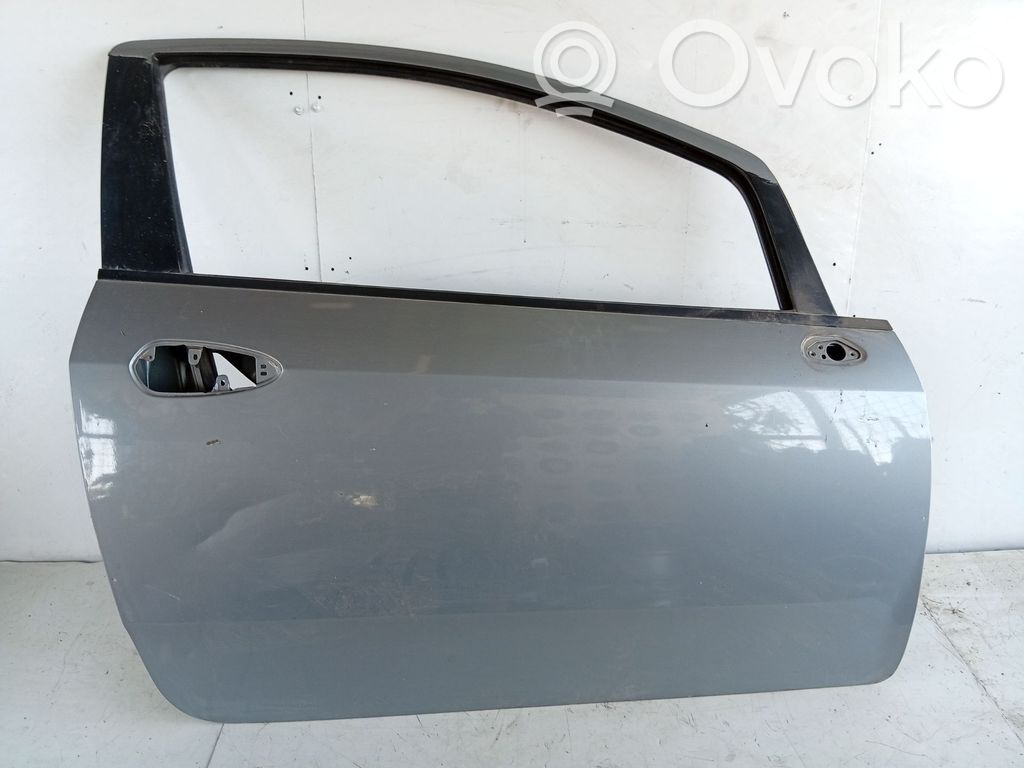 Fiat Grande Punto Puerta delantera