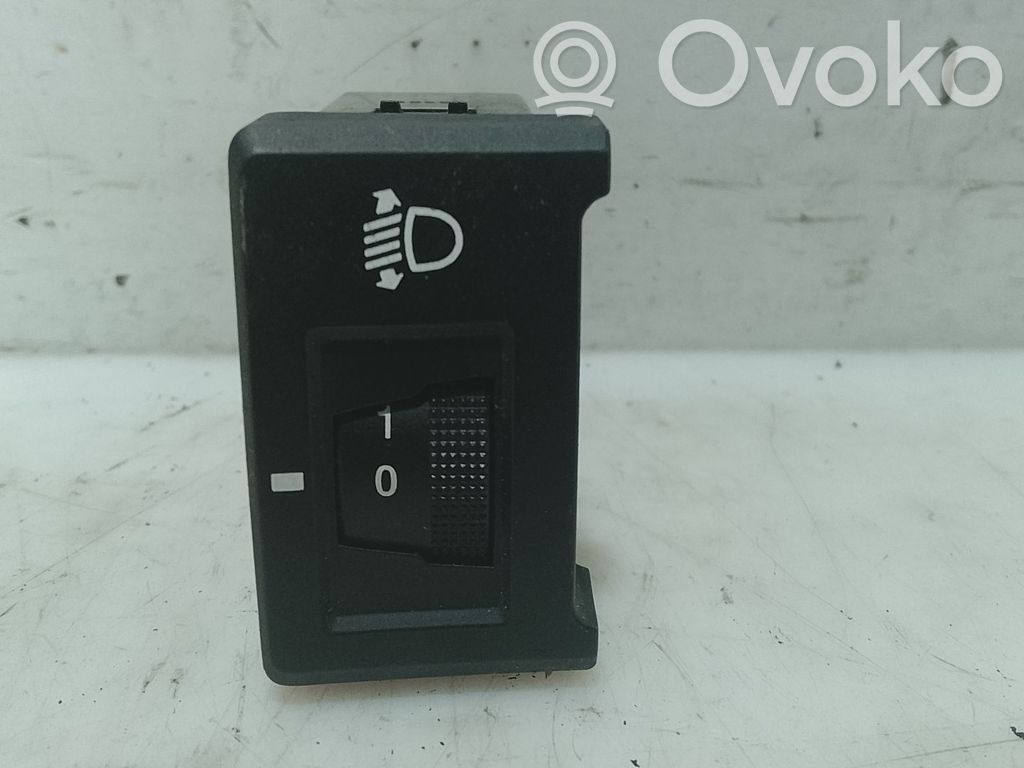 Autres unités de commande / modules   933702L000WK