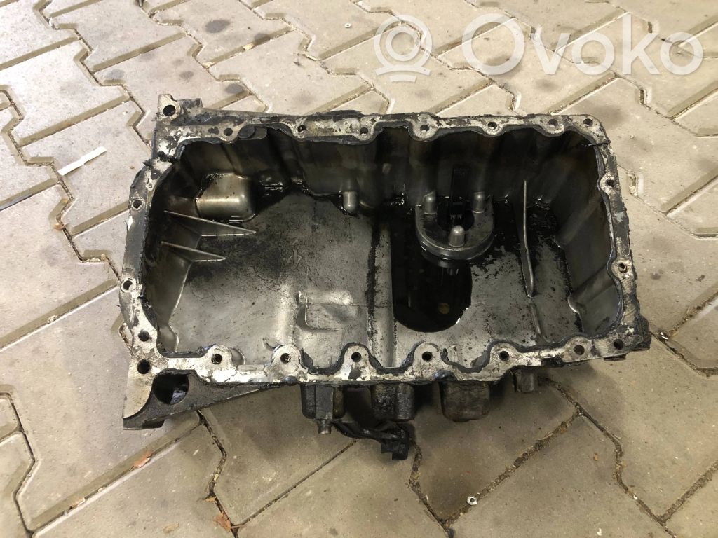 Audi A4 S4 B7 8E 8H Öljypohja 