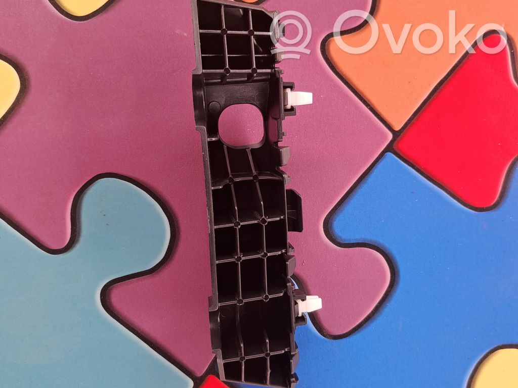 KIA Xceed Front bumper mounting bracket 