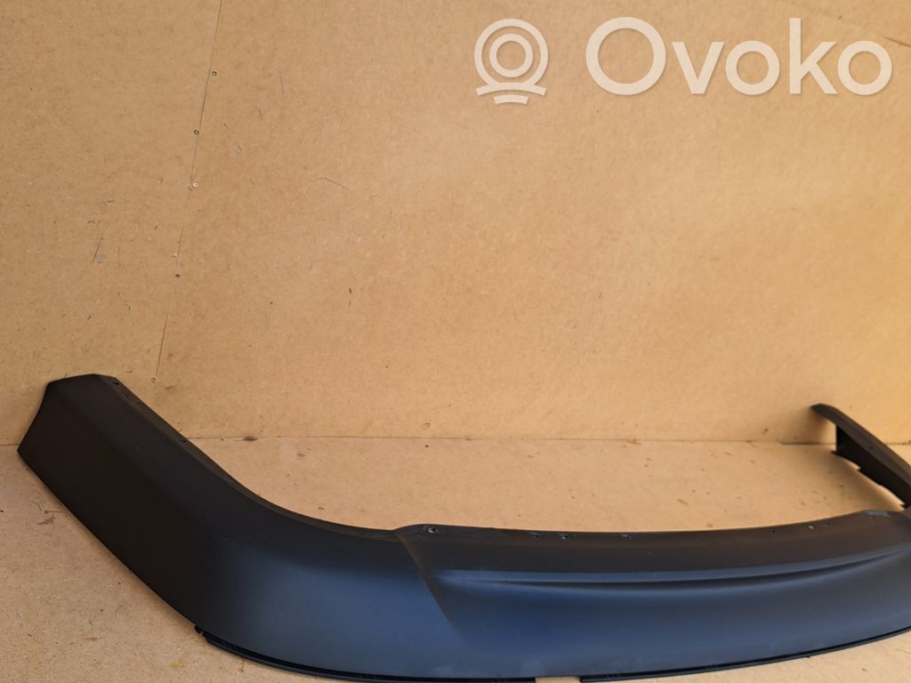 Ford Mondeo MK V Moldura inferior del parachoques trasero 