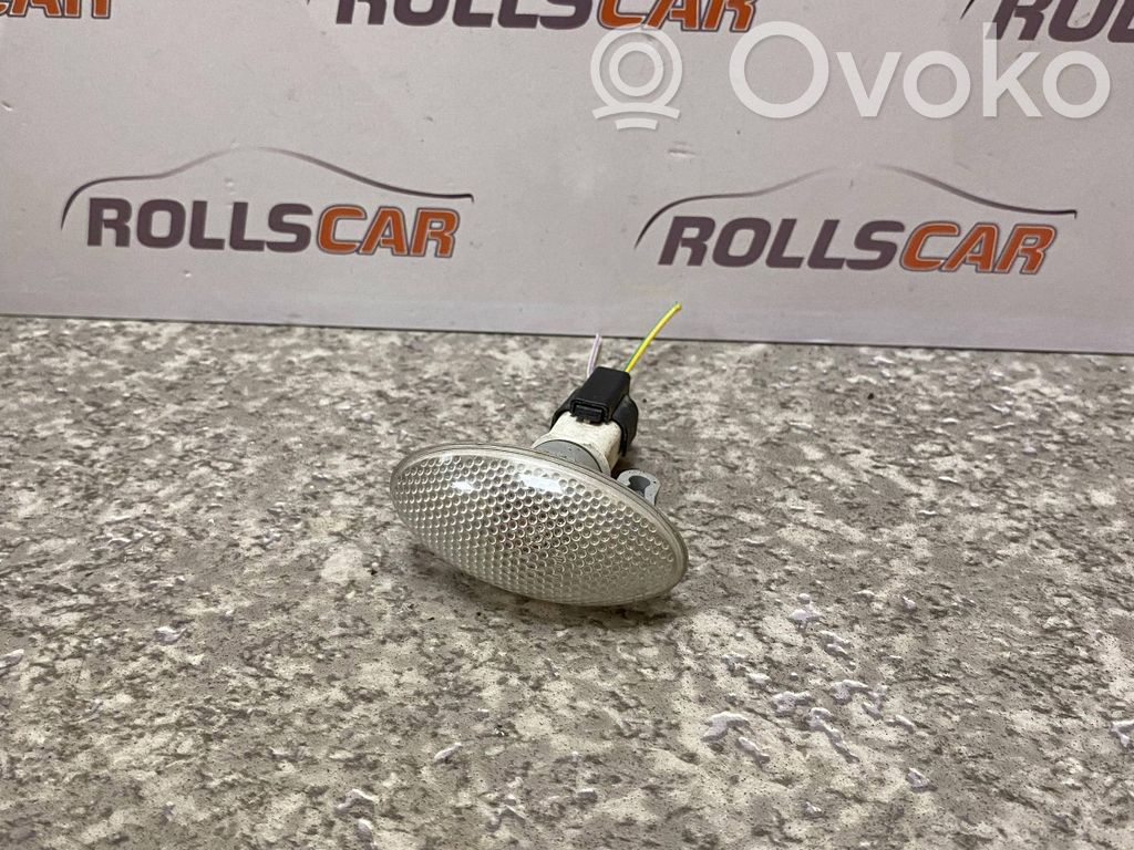 Peugeot 307 Kierunkowskaz błotnika przedniego 
