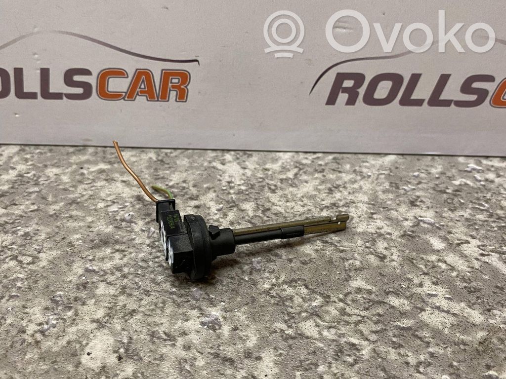 Peugeot 307 Oil temperature sensor 