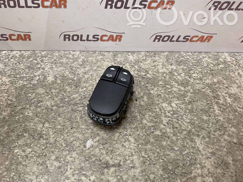 Ford Focus Electric window control switch 