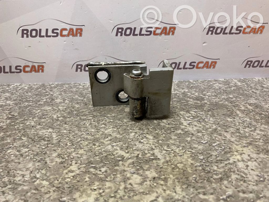 BMW X5 E53 Front door upper hinge 