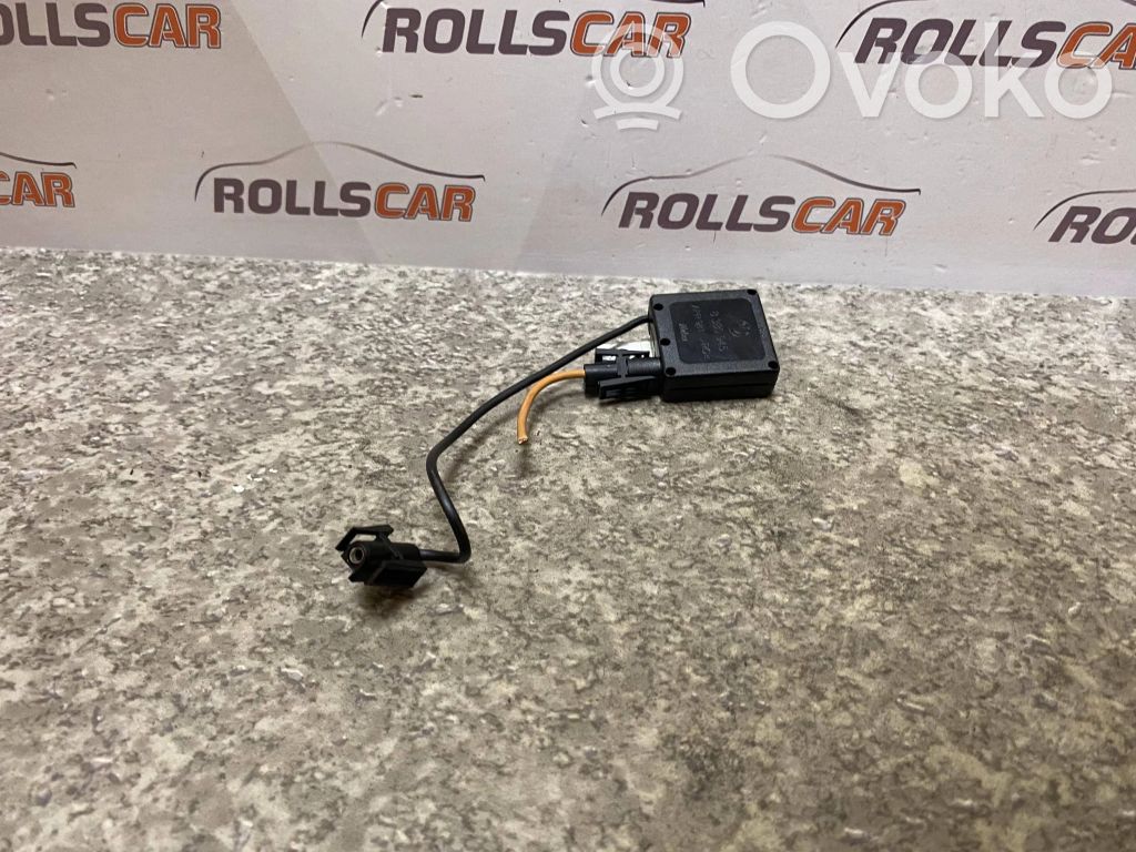 BMW X5 E53 Antenna control unit 