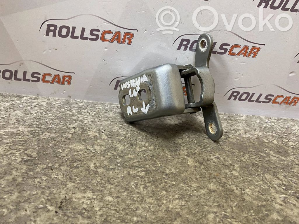 Opel Insignia A Rear door lower hinge 