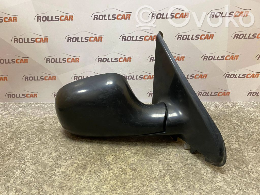 Chrysler Voyager Front door electric wing mirror 