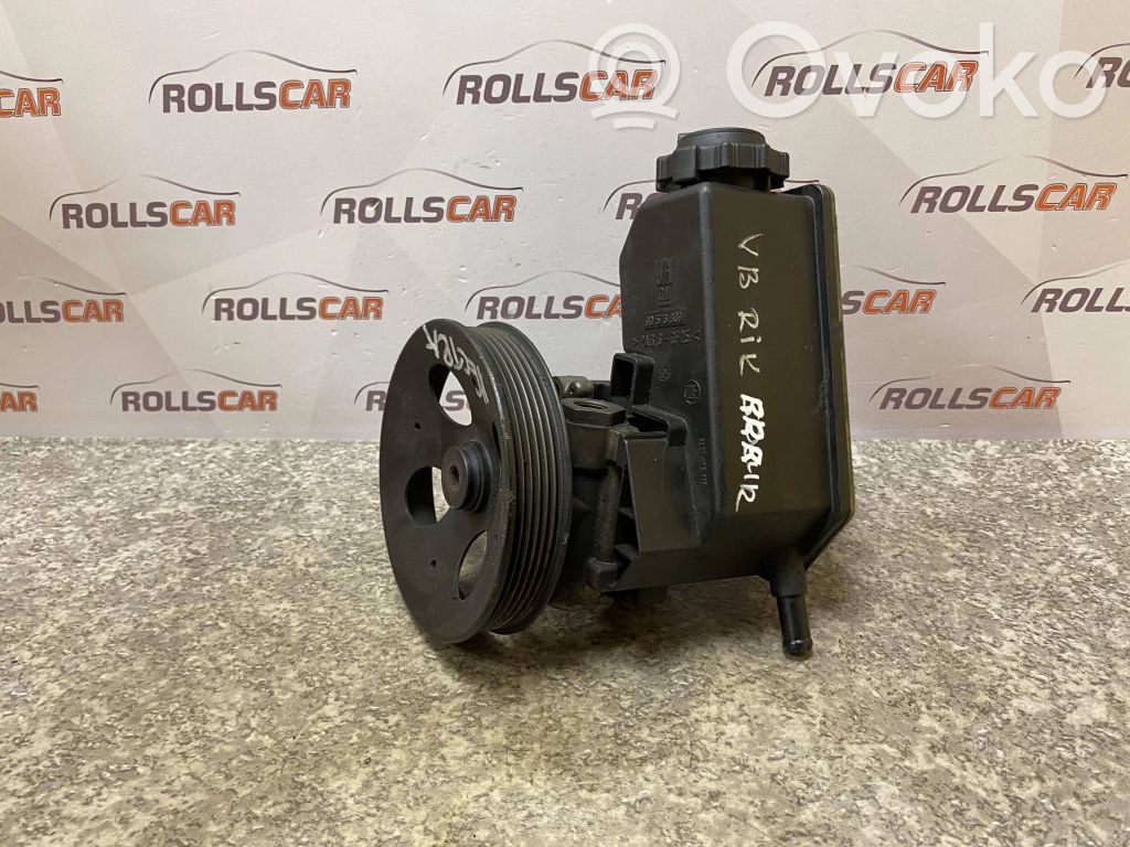 Opel Vectra B Ohjaustehostimen pumppu 