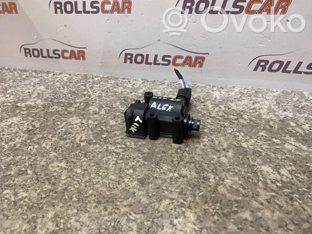 BMW 5 E60 E61 Central locking motor 