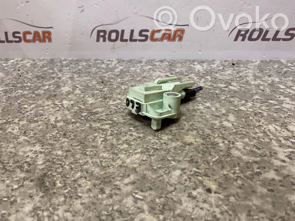 BMW 5 E60 E61 Airbag deployment crash/impact sensor 