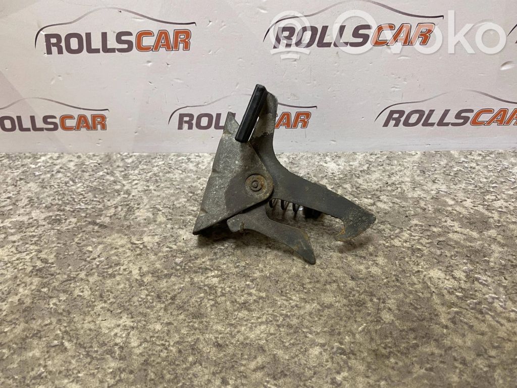 Volvo S60 Engine bonnet/hood lock/catch 