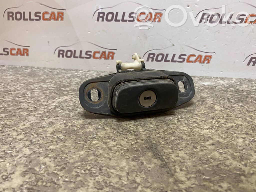 Volvo S40, V40 Tailgate release/open handle 