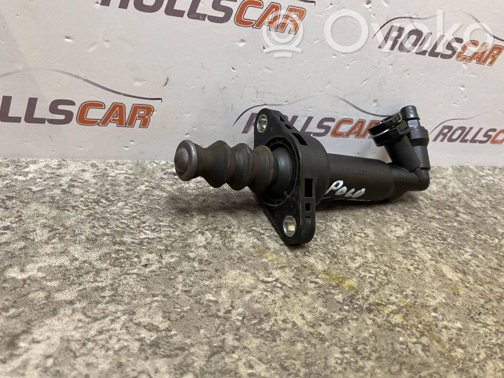 Volkswagen Polo V 6R Siłownik sprzęgła / Wysprzęglik 