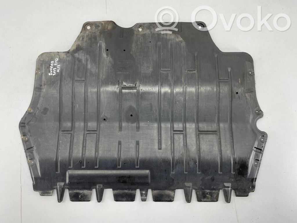 Skoda Superb B6 (3T) Engine splash shield/under tray 