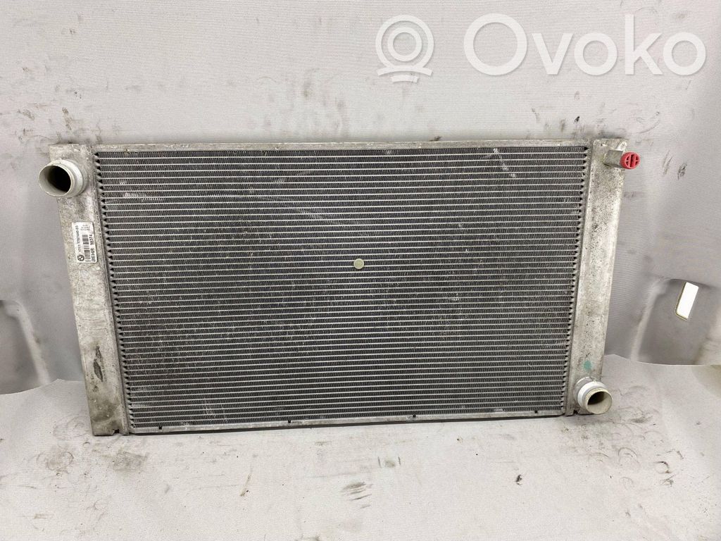 BMW 5 E60 E61 Dzesēšanas šķidruma radiators 